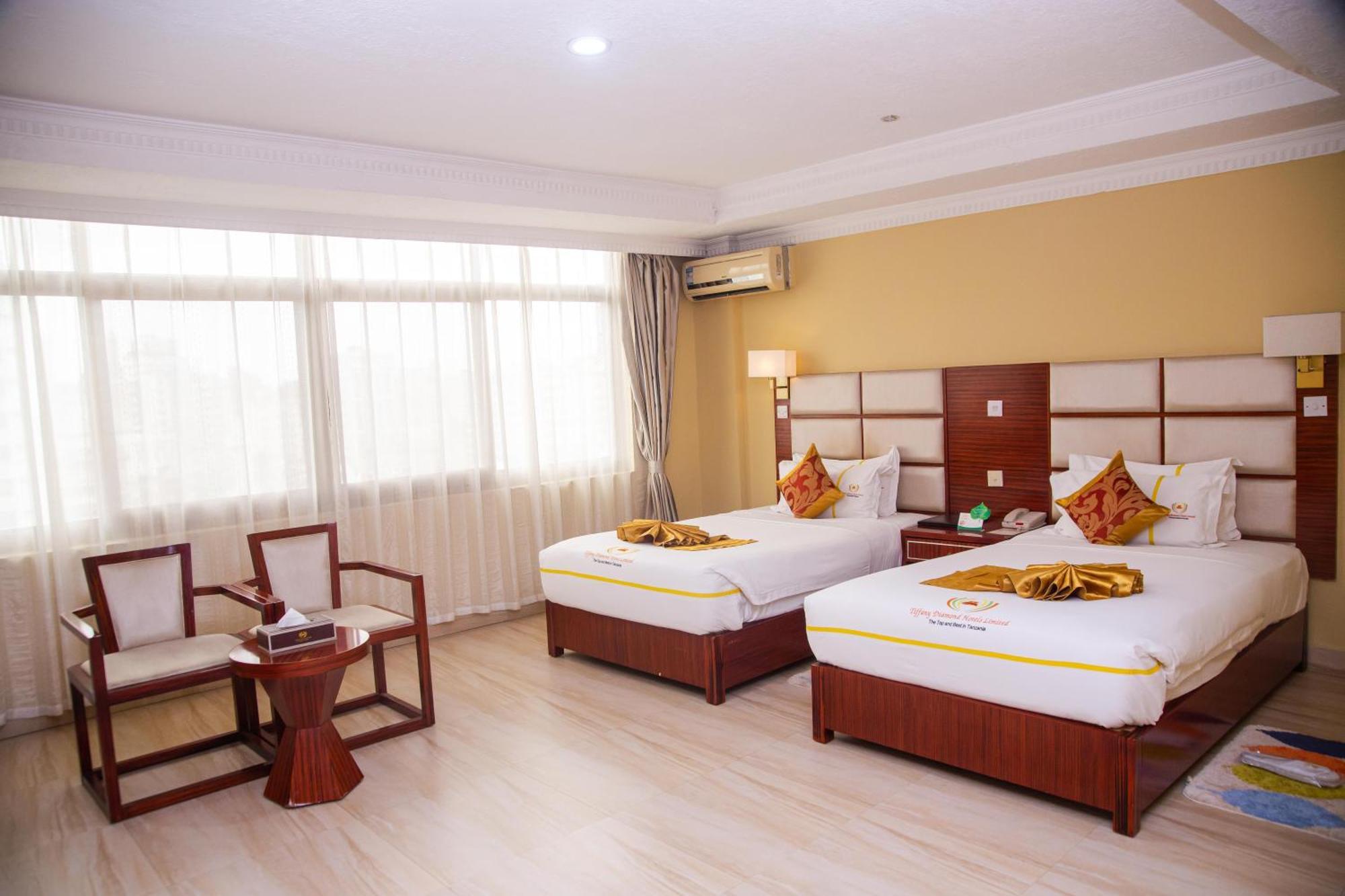 Tiffany Diamond Hotels Ltd - Indira Gandhi Street Daressalam Exterior foto